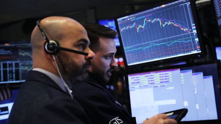 Read more about the article Concerns grow about US private credit funds