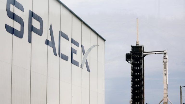 Read more about the article SpaceX aims to file for IPO as soon as this week – report