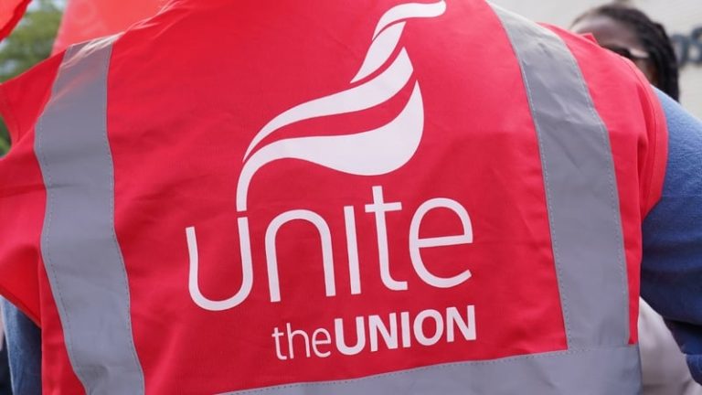 Read more about the article Unite accuses Govt of ‘dragging its feet’ on pay deal