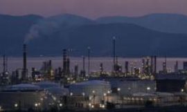 Oil nears highest price since start of Iran war