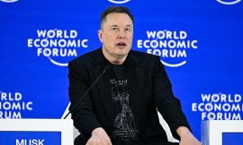 SpaceX makes first step towards public listing