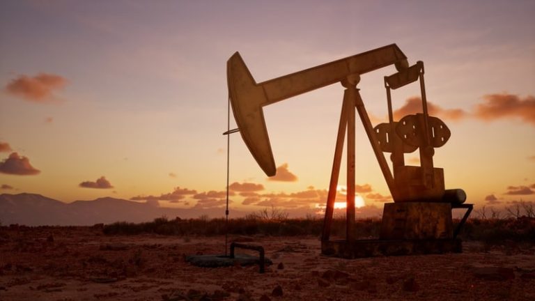 Read more about the article US crude jumps more than 11% after Trump’s Iran speech