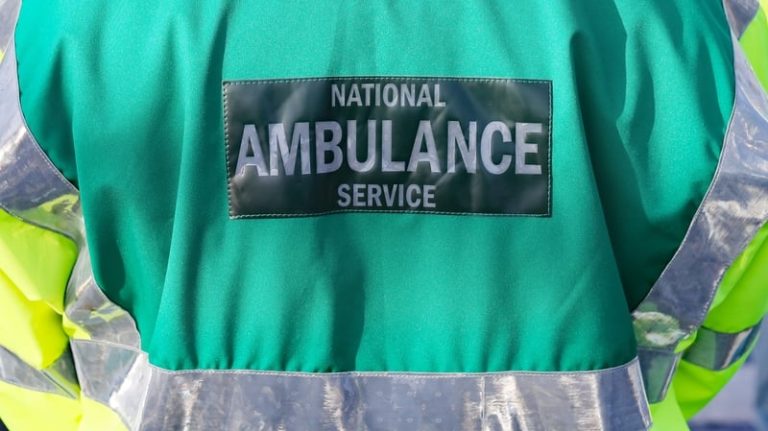 Read more about the article National Ambulance Service SIPTU members vote for action