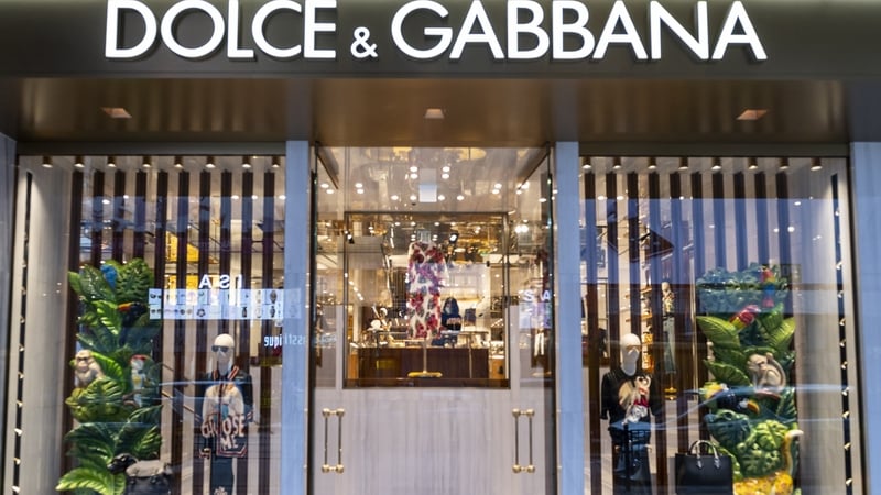 d&g-co-founder-gabbana-resigns-as-chairman