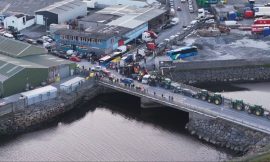 Blockades at key fuel facilities, gridlock on the roads