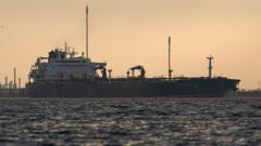 Read more about the article Tankers urged not to pay fee to Iran to use Strait of Hormuz