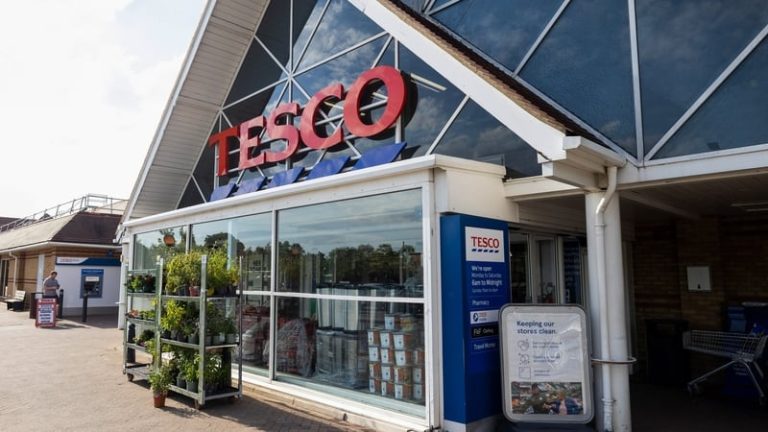 Read more about the article Uncertainty on Iran war weighs on Tesco’s profit outlook