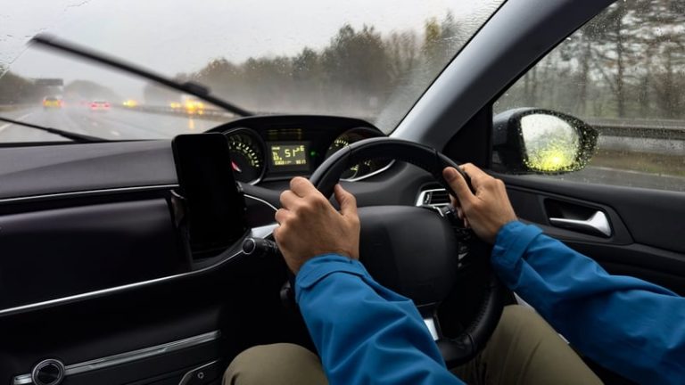 Read more about the article Call for new system to reduce uninsured vehicles on roads