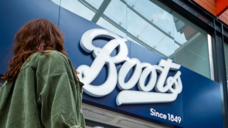 Read more about the article Boots owners hire consultants before possible London IPO