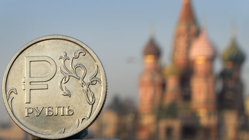 russia-cuts-benchmark-rate-to-14.5%-as-economy-slows