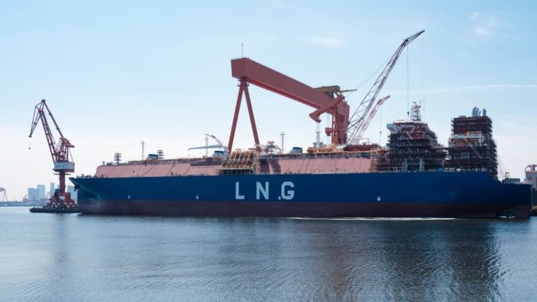Read more about the article IEA sees ‘tight’ liquefied natural gas markets up to 2027