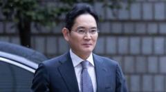 a-son-overlooked-and-a-jailed-tycoon:-inside-samsung’s-succession-drama