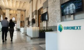 Italy bourse workers strike for better terms