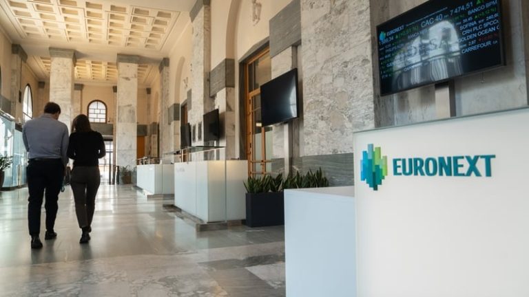 Read more about the article Italy bourse workers strike for better terms