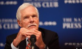 Cable news pioneer and CNN founder Ted Turner dies