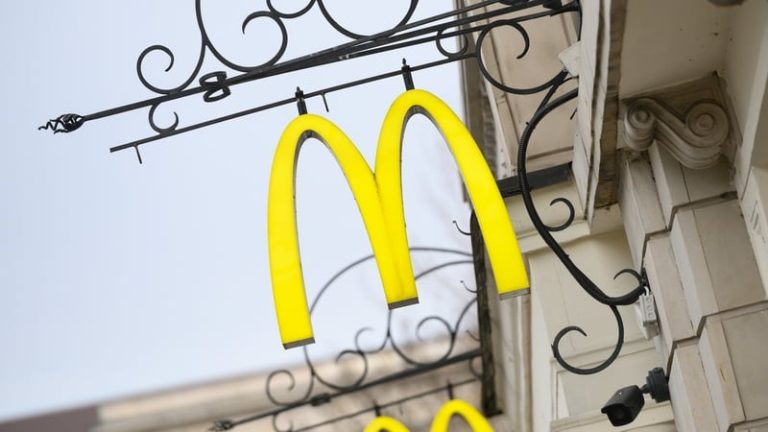 Read more about the article McDonald’s misses US sales growth target