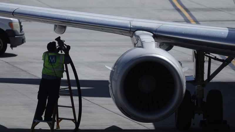 are-airlines-downplaying-fears-of-jet-fuel-shortage?