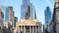 uk-borrowing-costs-rise-and-pound-falls-as-leadership-drama-continues