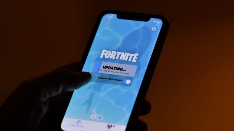 Read more about the article Epic Games’ ‘Fortnite’ returns to App Stores worldwide