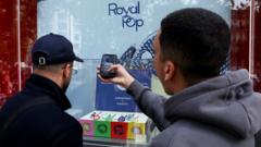 Read more about the article ‘I sold it for over £1k’: Why people want new Swatch