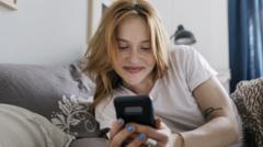 Read more about the article Meet the dating firms pledging to weed out dating cheats