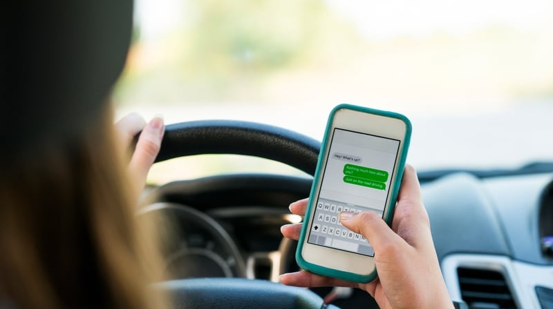 78%-of-drivers-engage-in-distracting-behaviour-–-aviva