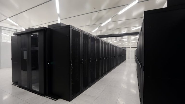 Read more about the article Data centre demand drives SSE’s Irish revenues higher