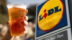 Read more about the article Belfast: Why is Lidl opening a pub in Northern Ireland?
