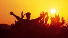 festival-tickets-are-getting-more-expensive-–-we-compared-them