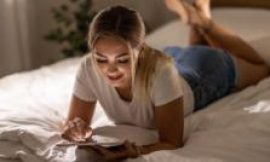 Single 20-somethings need AI to make first move on dating apps, says Hinge boss