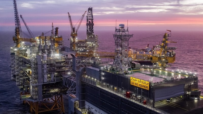 norway-oil-companies,-unions-agree-wage-deal