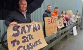 Launceston paper plant closure fears spark community protest