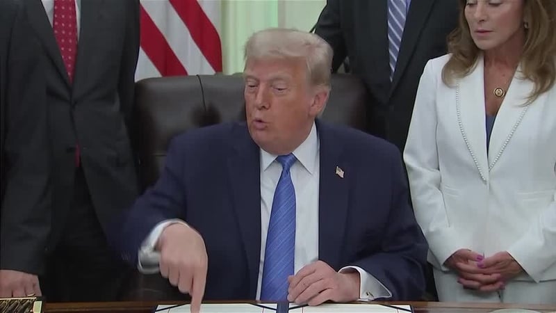 watch:-‘i-love-the-inflation,’-trump-tells-reporters
