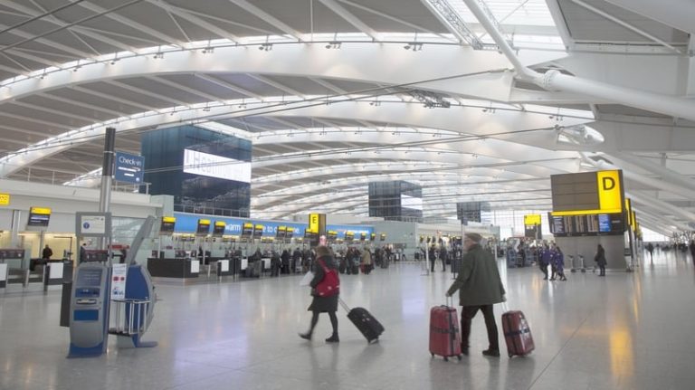 Read more about the article Heathrow Airport’s passenger numbers down 1.2% in May