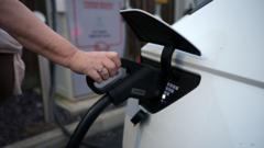 Read more about the article UK electric car sales target set to be weakened