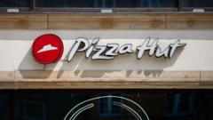 Read more about the article Pizza Hut to be sold by Yum! Brands for $2.7bn