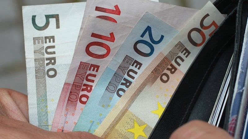 central-bank-warns-of-5%-inflation-in-2027-in-severe-case