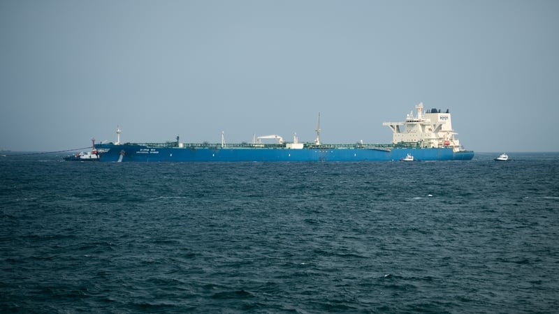 oil-steady-as-investors-weigh-iran-deal,-iea-glut-outlook