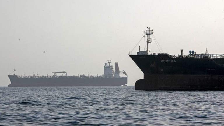 Read more about the article Hormuz ship traffic climbs after war deal – trackers