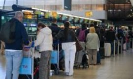 Why are there holiday delay warnings over the EU’s new border system?
