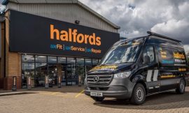 Halfords sees 2027 profit near top end of analyst views