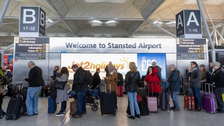 Read more about the article Stansted and Manchester Airport group sees drop in growth