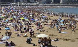 Spain expects to see 100 million tourists this year