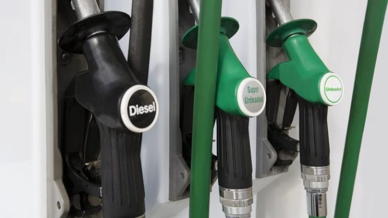 Read more about the article Retailers expect diesel prices to rise by this weekend