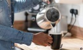 VAT to be cut from electricity bills in October