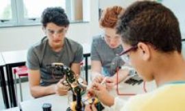Burnham says pupils in England need clearer pathway into work