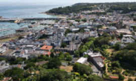 Average Guernsey income down in real terms, survey says