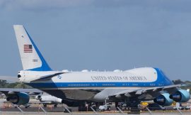 Boeing posts Q2 loss as Air Force One costs rise