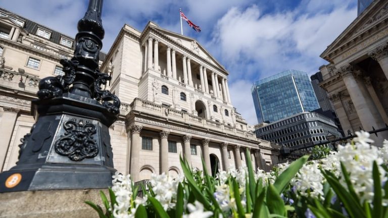 Read more about the article Bank of England keeps UK rates on hold but more back hike