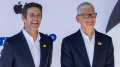 Read more about the article Apple warns of future ‘supply constraints’ for Mac, iPhone, iPad
